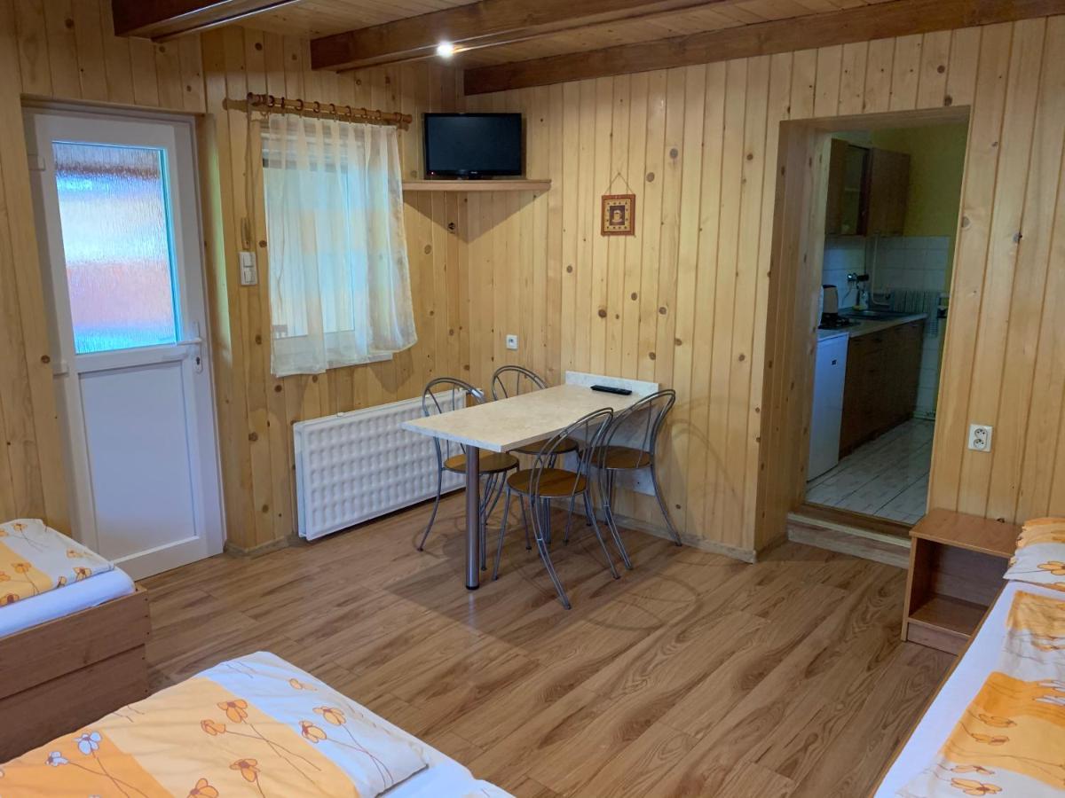 Apartman U Karla Veľký Meder Extérieur photo